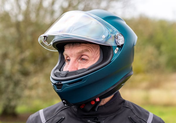 Video: AGV K6 S helmet review featured image