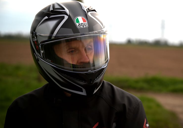 Five of the best commuter helmets under £200 featured image