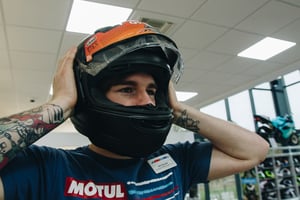 Advice: How to make sure your helmet fits correctly