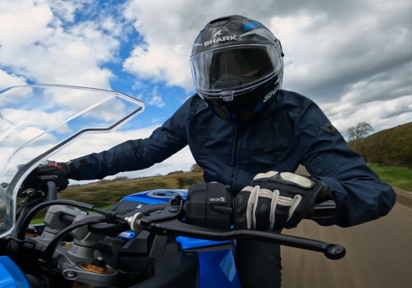 Video: Shark Spartan GT Pro Carbon helmet review featured image