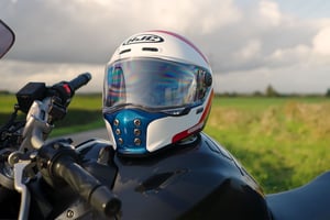 Video: HJC V10 helmet review